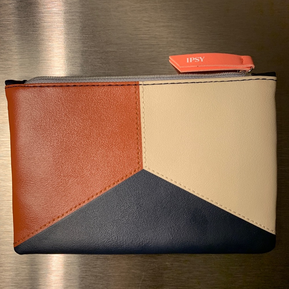 🌹IPSY Small make-up / coin pouch🌷